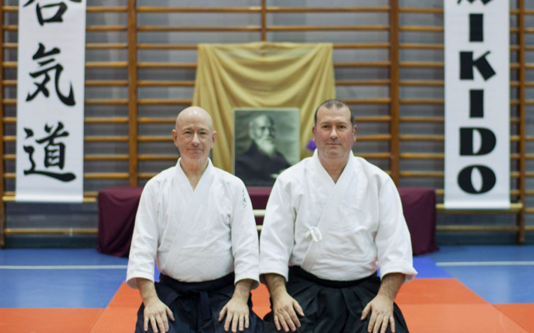 Ya están listos los carteles del curso de Ethan